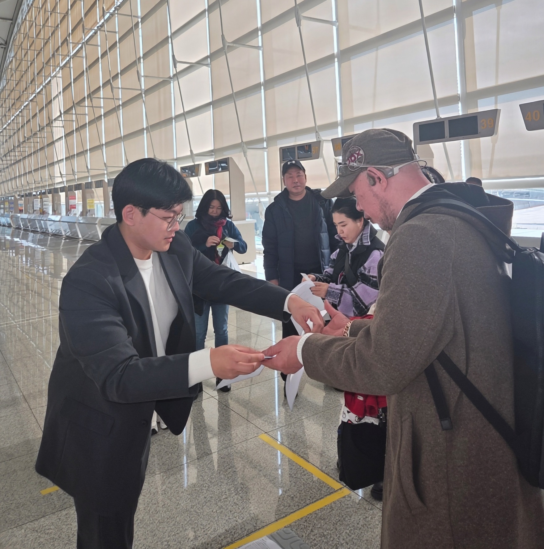 가까운 거리에서 안내하는 여행한잔